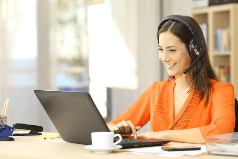 Kiếm việc làm trên máy tính dạy gia sư online